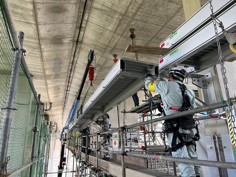 南風原アーチ橋耐震補強工事